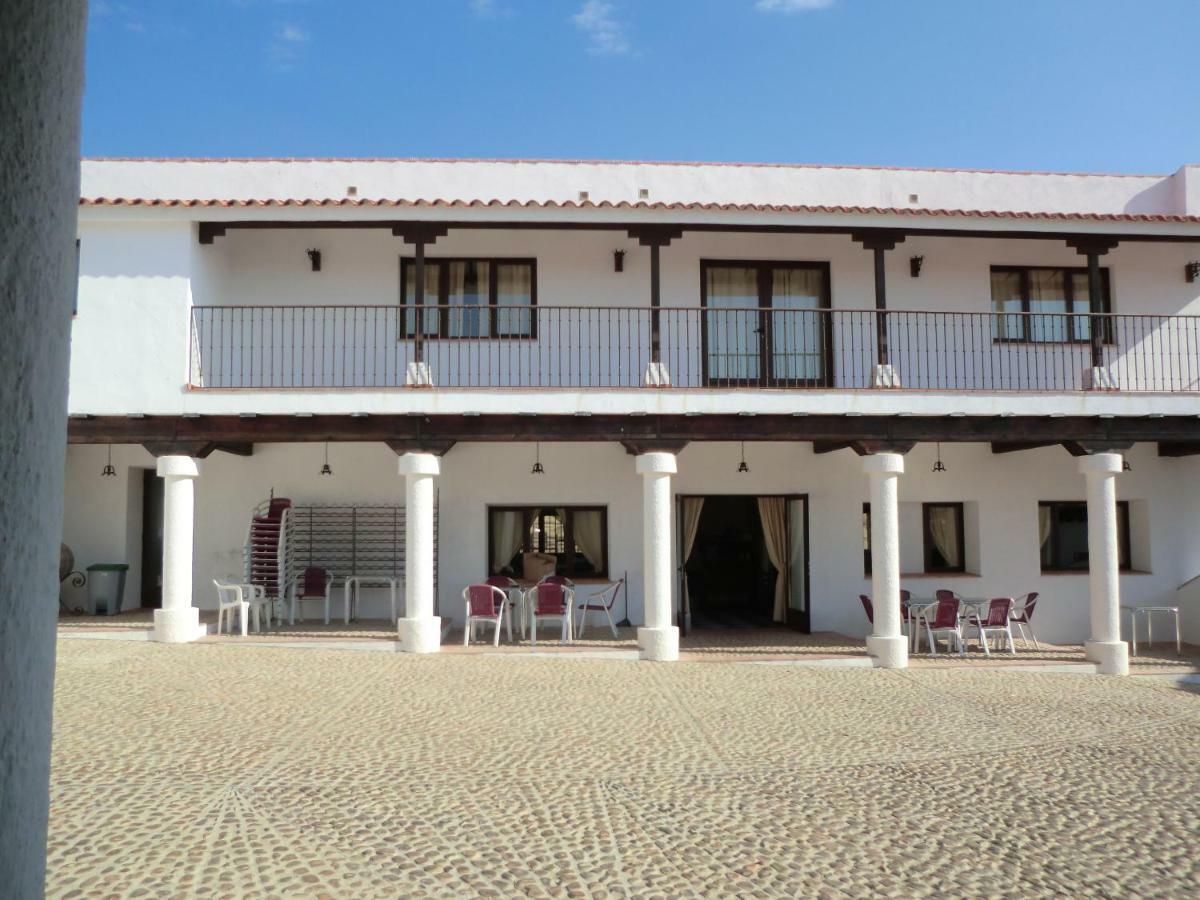 C.Rural Huertadeltiocruz Guest House Mestanza Bagian luar foto