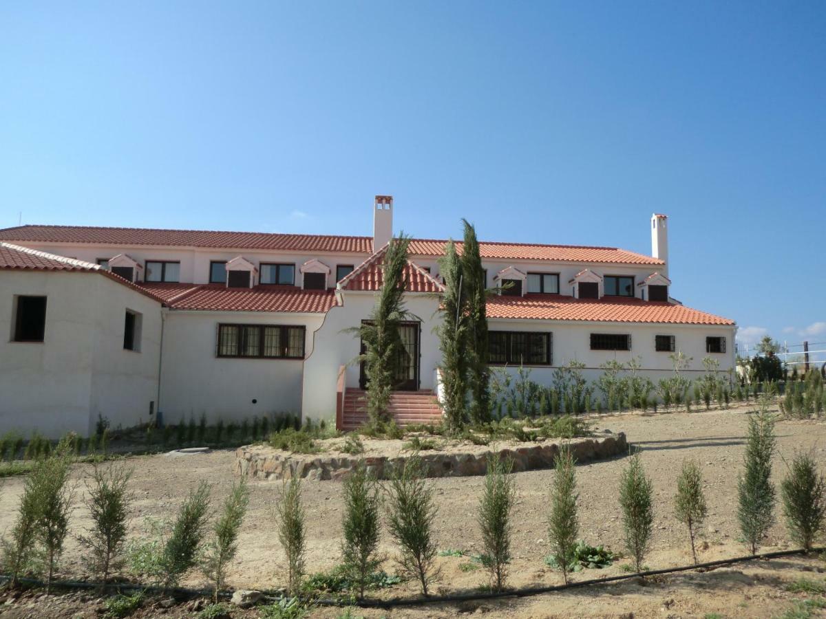 C.Rural Huertadeltiocruz Guest House Mestanza Bagian luar foto
