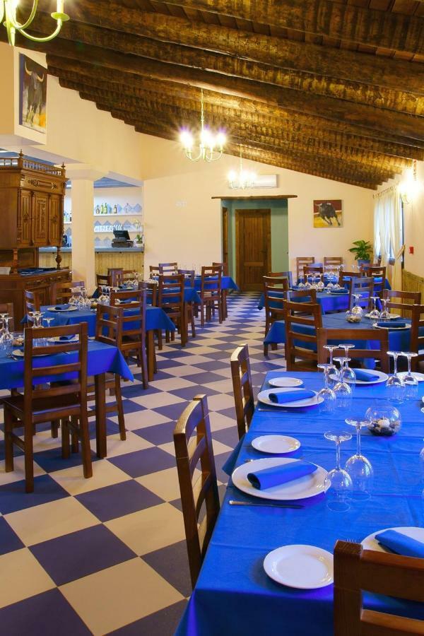 C.Rural Huertadeltiocruz Guest House Mestanza Bagian luar foto